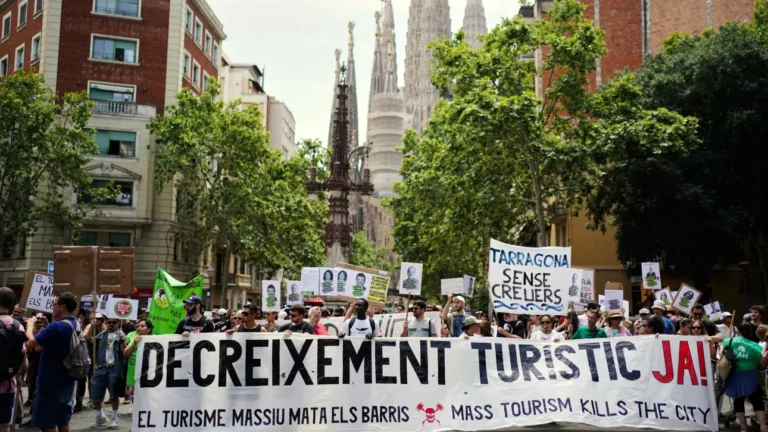 c9a34832-ap25166475933978