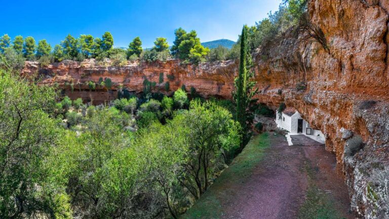 dolines-twins-of-argolis-sh