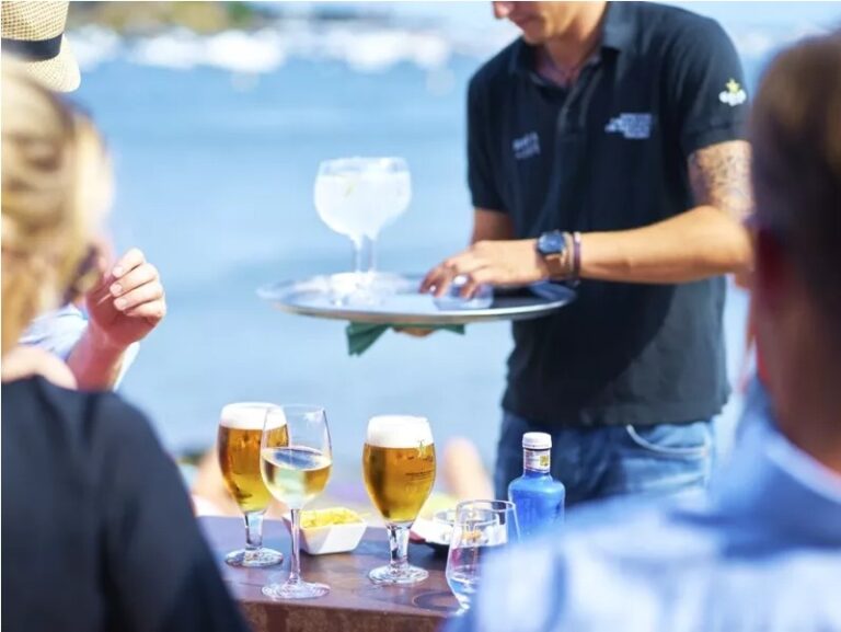 Web capture_3-3-2026_91719_www.skai