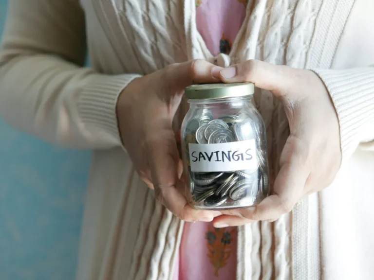 apotamieusi-diakopes-xrimata-scaled-e1773244110282-1160x870