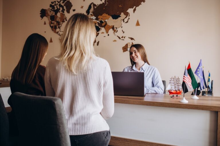 Web capture_13-4-2026_94835_www.kathimerini