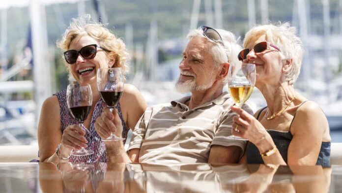 Cruises-Boomers-696x392