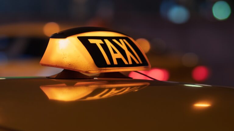 taxi-odigos